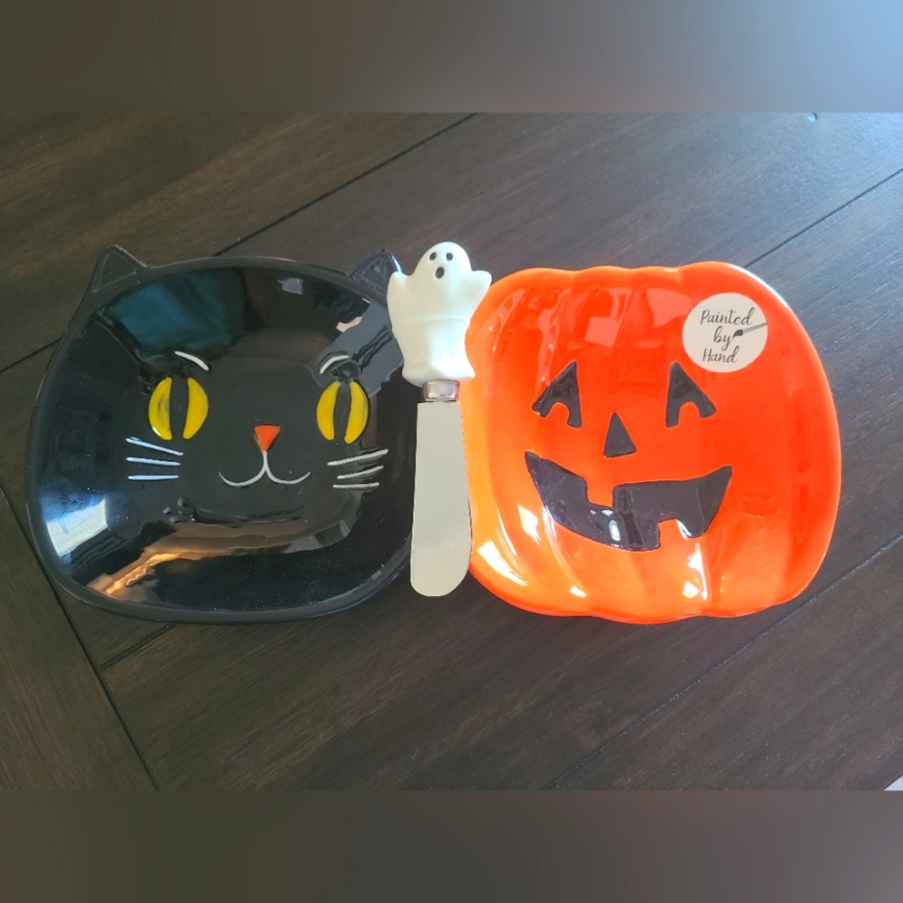 Halloween Serving Dish with Serving Knife